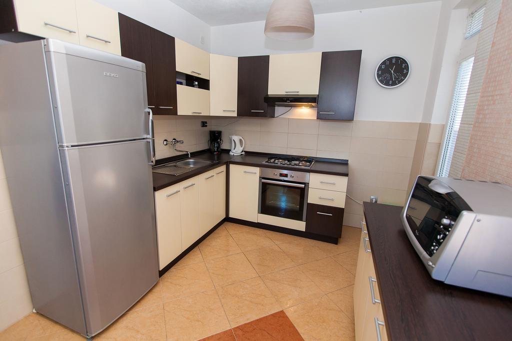 Apartments Loncar Jadranovo Room photo