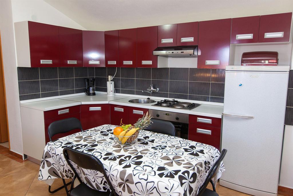Apartments Loncar Jadranovo Room photo
